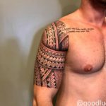 Meia manga samoana. Passe para o lado para ver mais >>>
Tatuador @levinjr | Orçamentos e agendamentos (11)96797-8000
⁘ ‧ ⁘ ‧ ⁘ ‧ ⁘ ‧ ⁘ ‧ ⁘ ‧ ⁘ ‧ ⁘ ‧ ⁘ ‧ ⁘ ‧ ⁘ ‧ ⁘ ‧ ⁘ ‧ ⁘ ‧ ⁘ ‧ ⁘ ‧ ⁘ ‧ ⁘ ‧ ⁘ 
#tiki #tatau #tattoo #tatuagem #tattoomaori #tattoopolynesian #samoatattoo #tatuagemmaori #polynesiantattoo #maori  #tamoko #maoritattoo #tatuagemmaori #tribaltattoo #tattoomarquesan #marquesantattoo